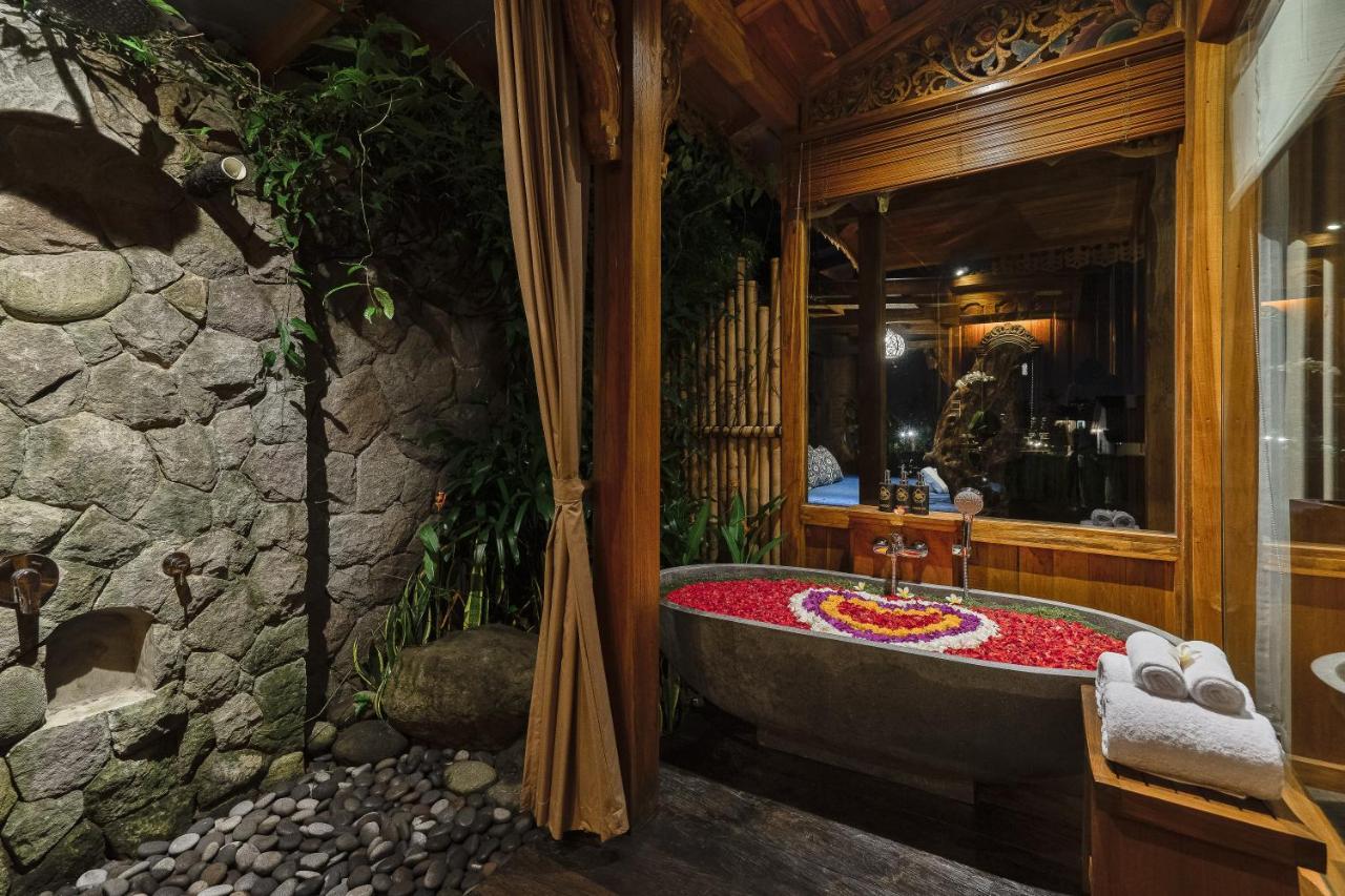 Airsania Ubud Antique Villas Buitenkant foto