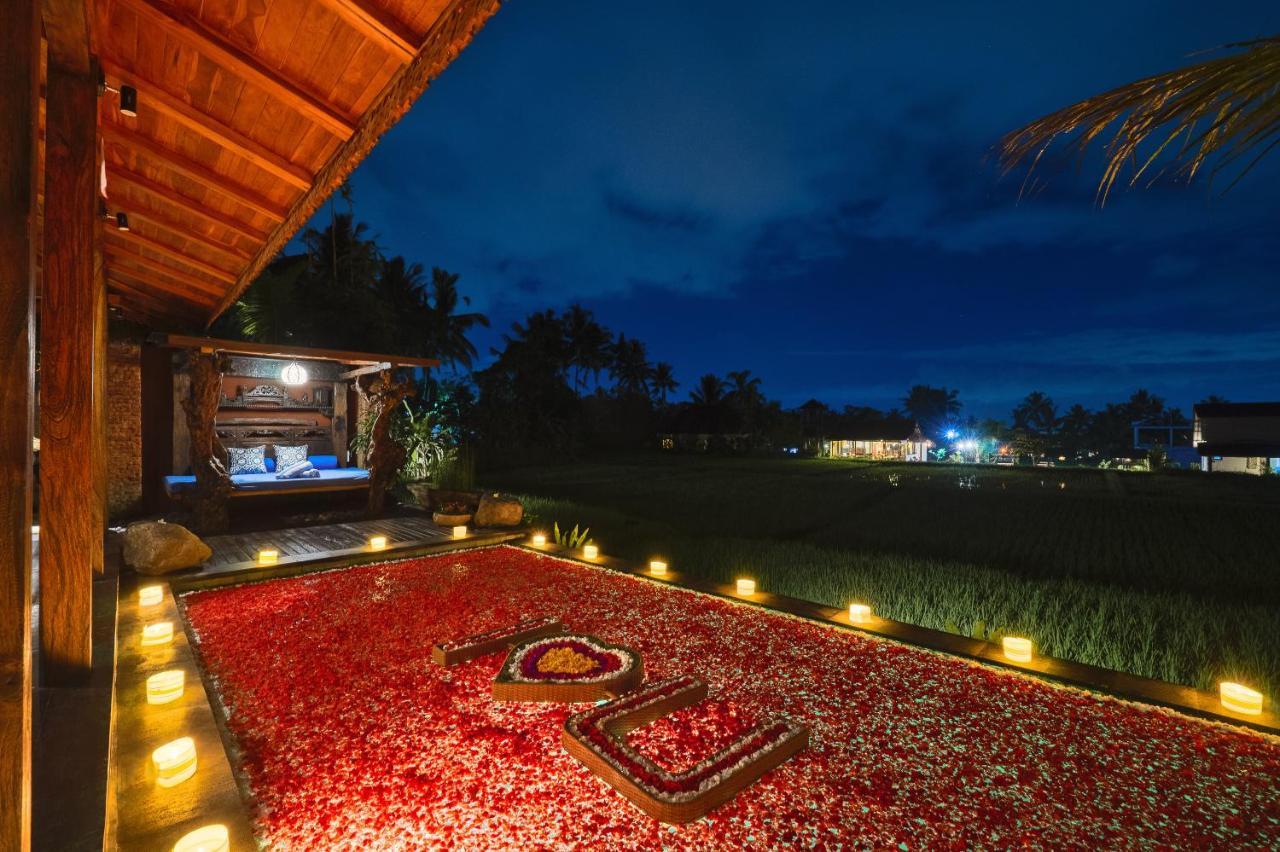 Airsania Ubud Antique Villas Buitenkant foto