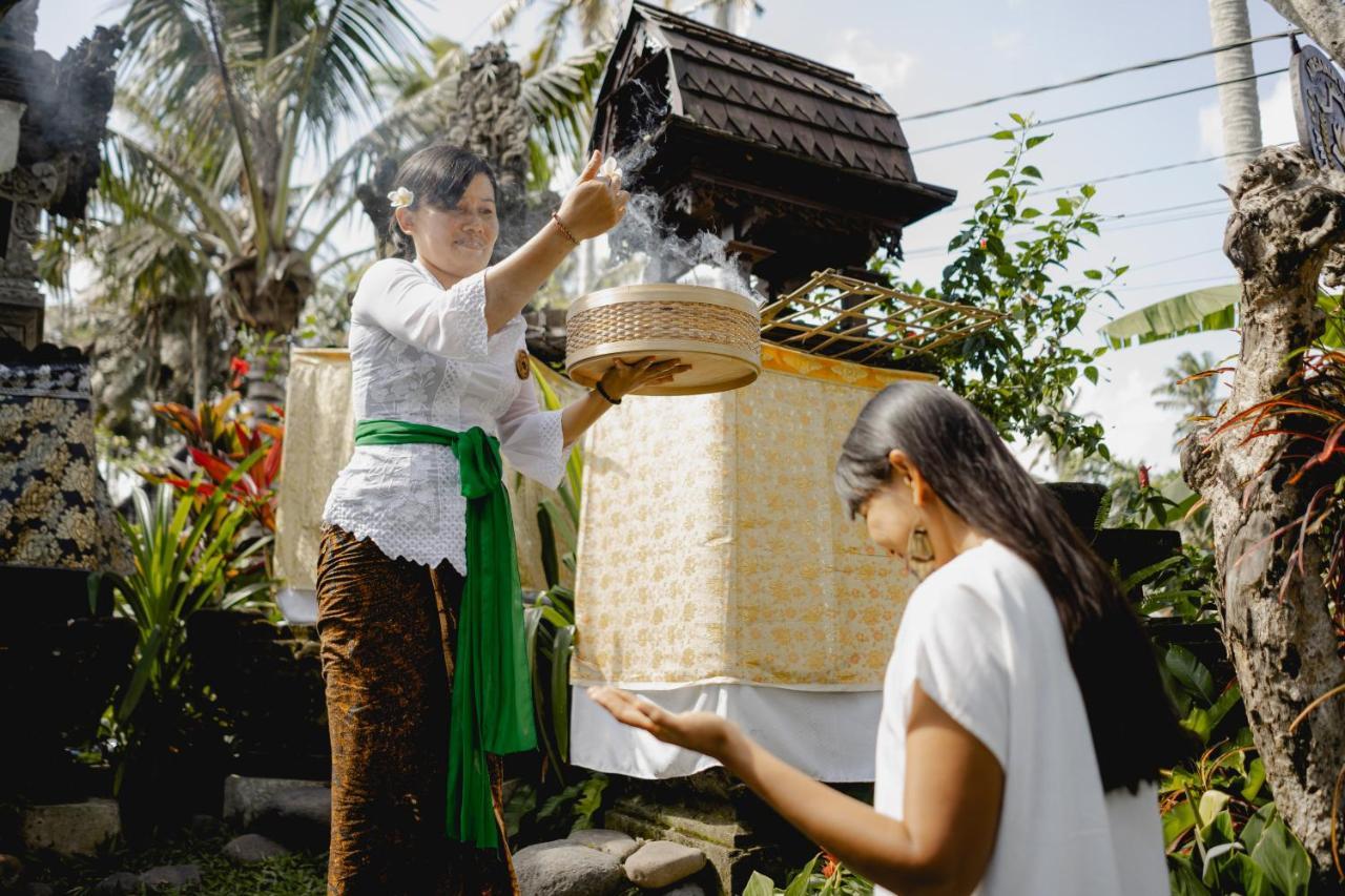Airsania Ubud Antique Villas Buitenkant foto