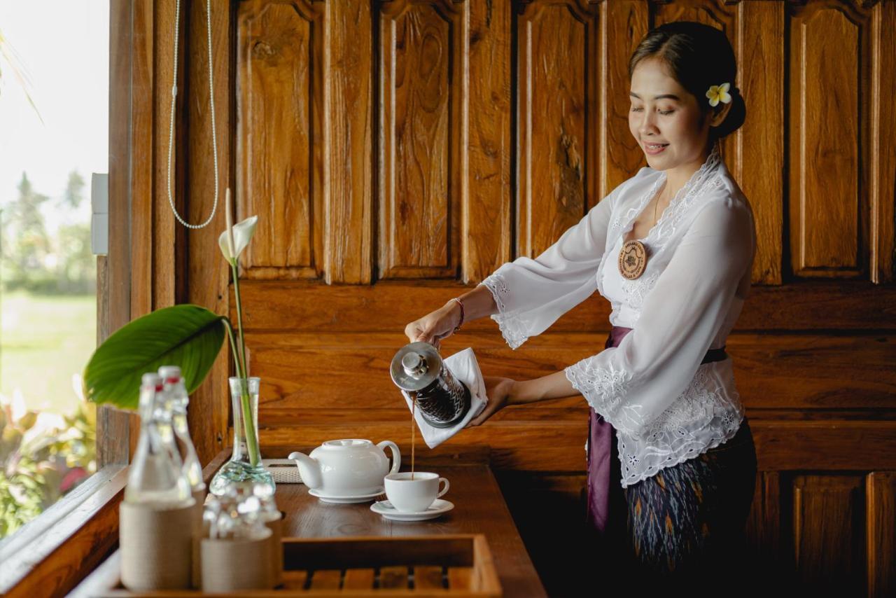 Airsania Ubud Antique Villas Buitenkant foto
